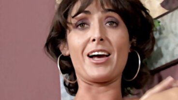 ميلفست فاتنة من أي فيلم سكسي اجنبي وقت مضى راشيل كافالي يحتاج الديك 2 تعلم!